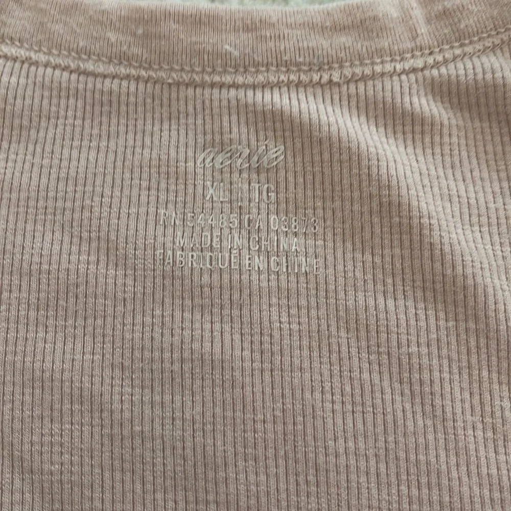 Aerie light pink tank top, worn a handful of times, like new - Picture 2 of 3